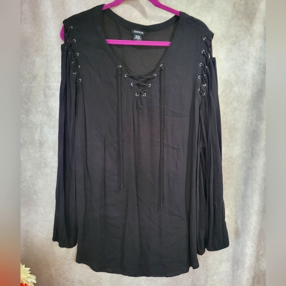 Women's Torrid Black Lace-Up Top Size 3X